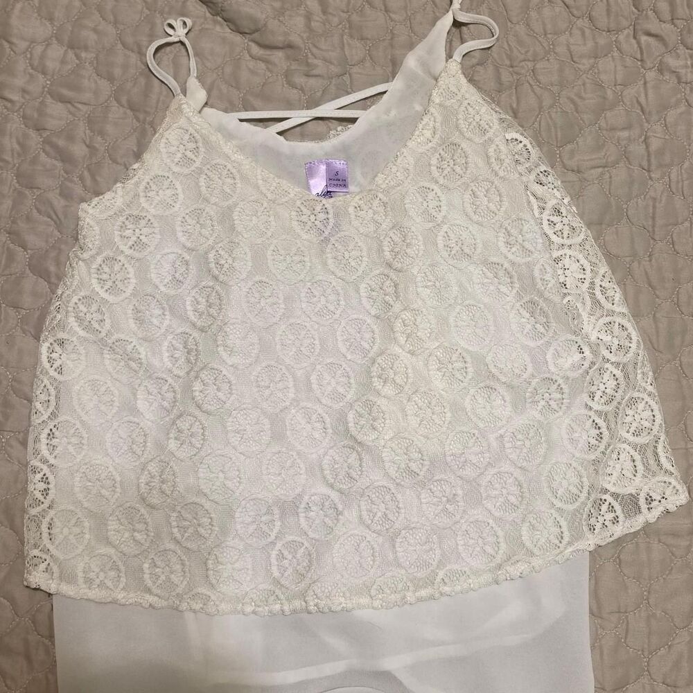 Women's White and Cream Blouse